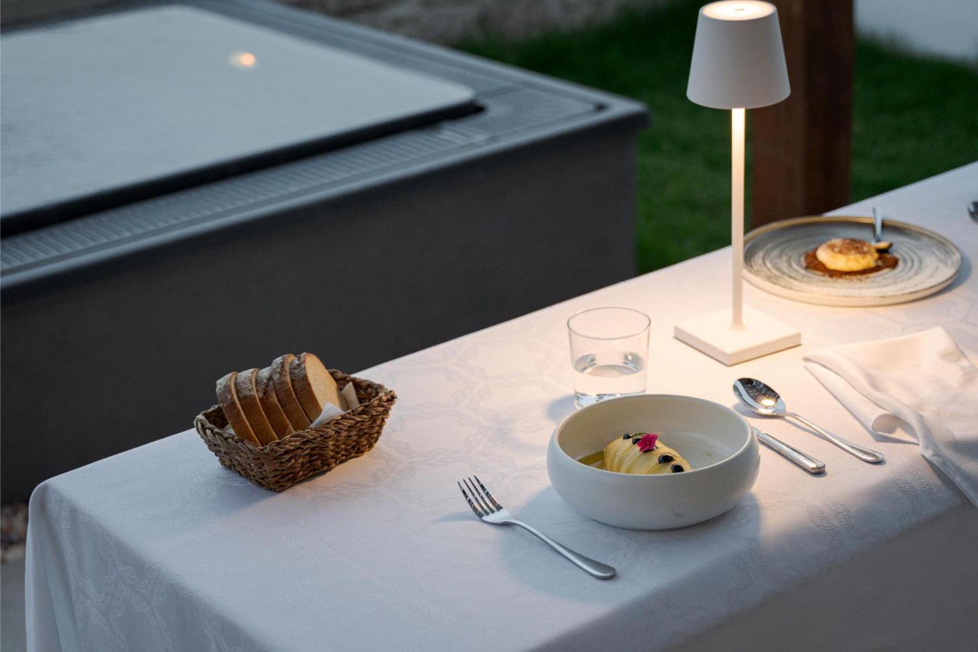 Horizon Suites Milos Paliochori Bagian luar foto